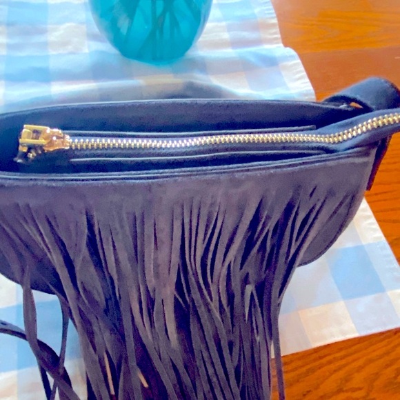 NEW 🩵 LEATHER FRINGE CROSSBODY PURSE; INZI;Beautiful Blue🩵 - Picture 5 of 7